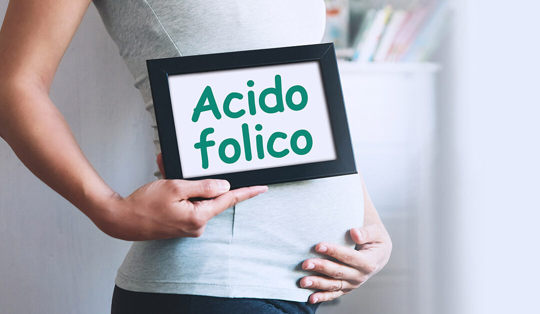 Assumere acido folico prima e durante la gravidanza